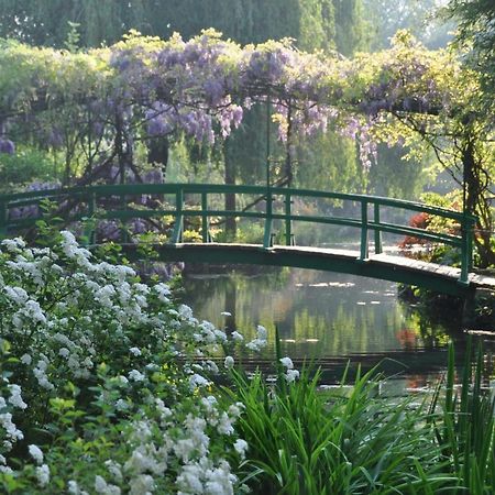 Maison Climatisee Avec Jardin Vernon  Ngoại thất bức ảnh
